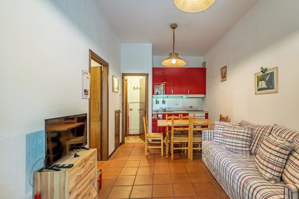 Apartment, Garden View | Private kitchen