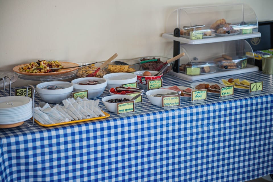 Breakfast area
