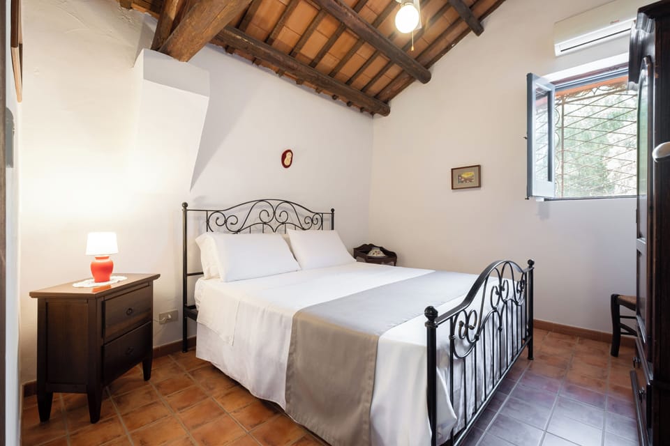 Superior Apartment | WiFi (free), bed sheets