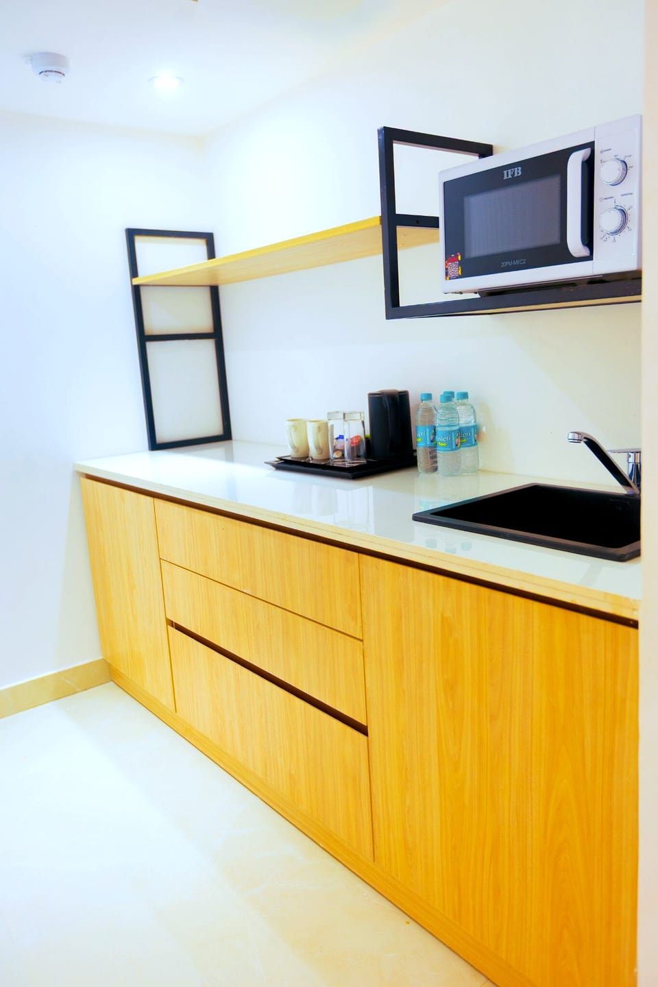 Family Room | Private kitchen