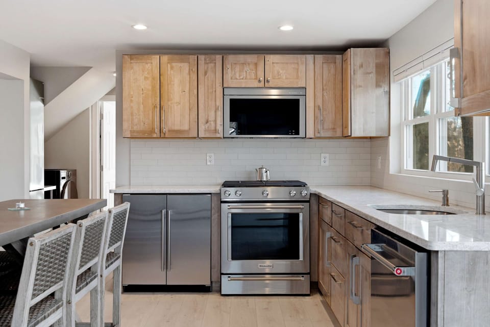 House, Multiple Beds, Patio, Garden View (Drift Cottage) | Private kitchen