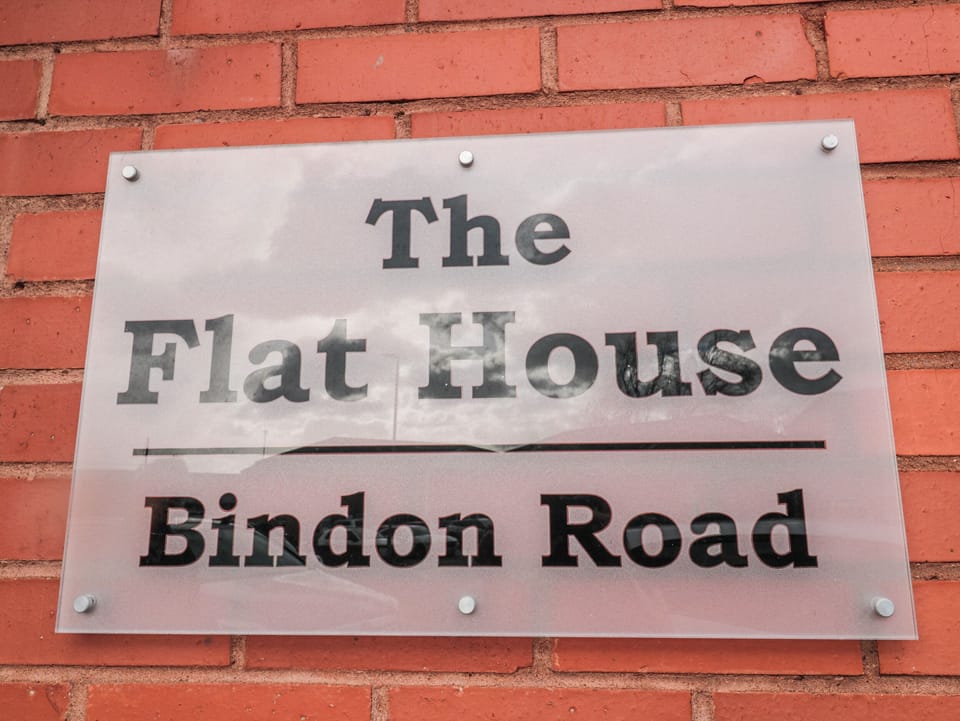The Flat House Cottage in Taunton