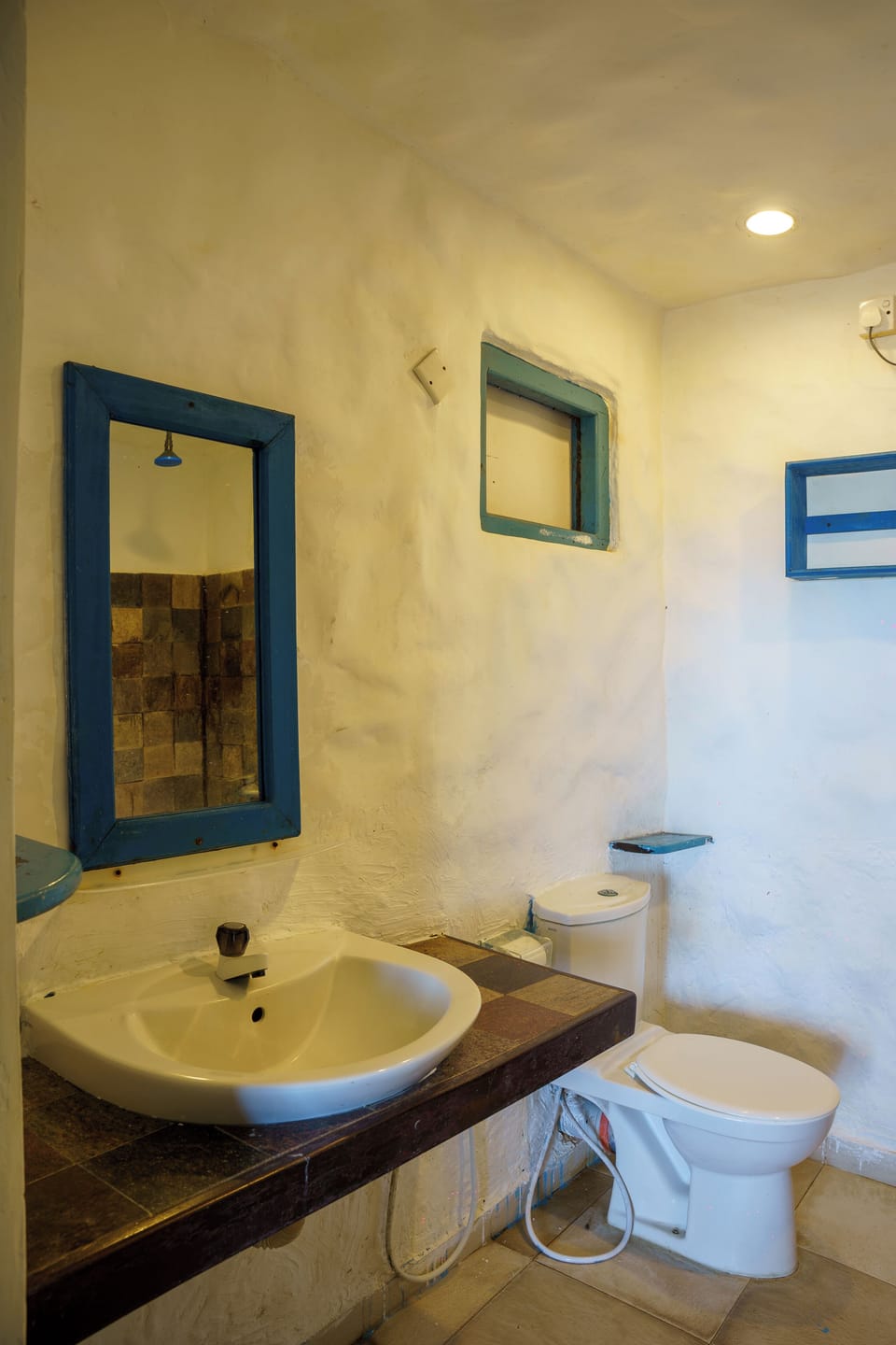Deluxe Double Room, Balcony, Beach View | Bathroom | Shower, towels, soap, toilet paper