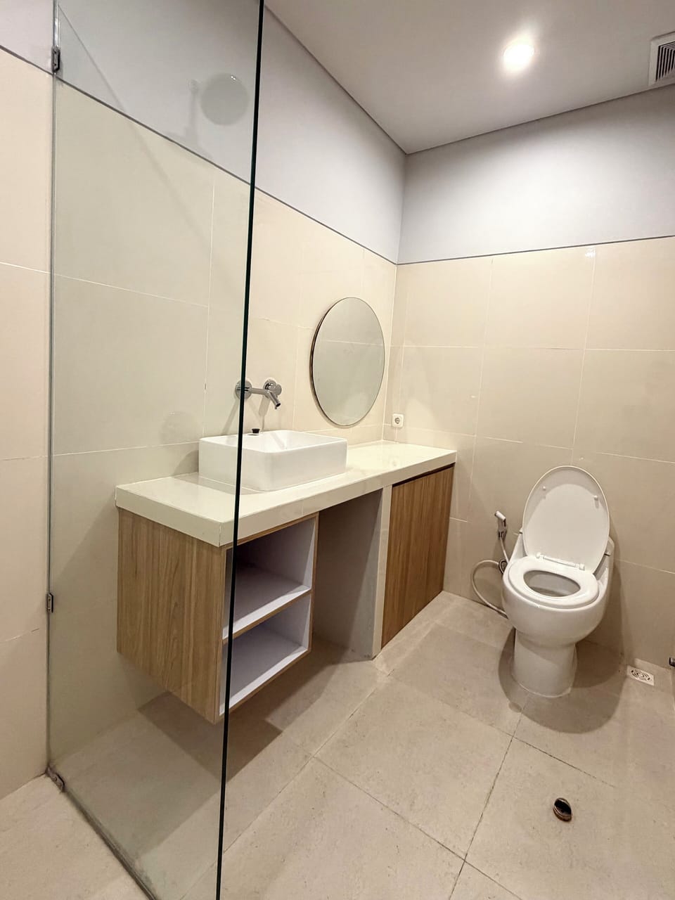 Standard Double Room | Bathroom