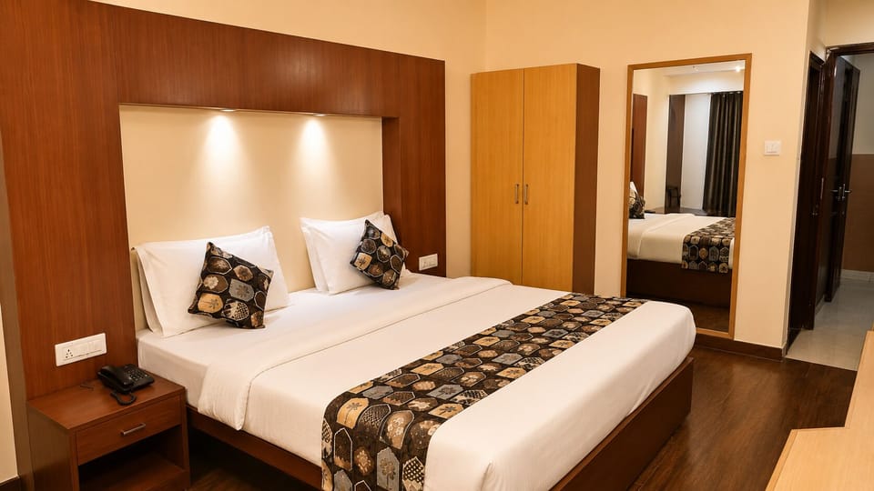 Deluxe Double Room | Desk, laptop workspace, free WiFi