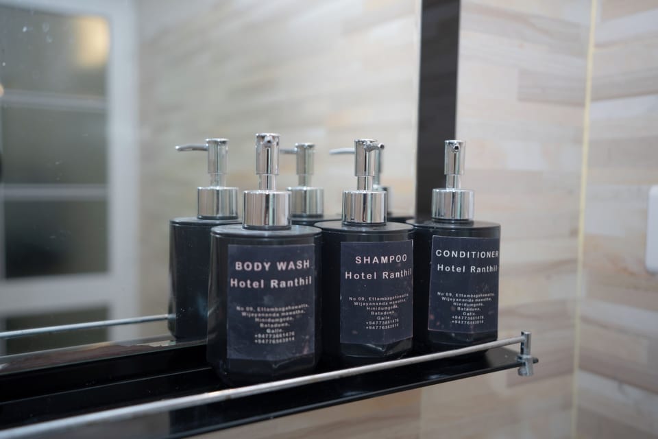 Deluxe Studio, Balcony | Bathroom amenities | Hair dryer, towels, soap, shampoo