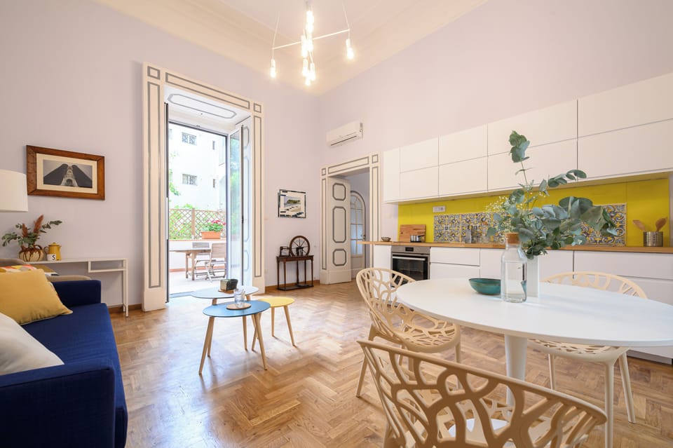 Apartment (1 Bedroom) | Private kitchen | Oven, stovetop, cookware/dishes/utensils, dining table