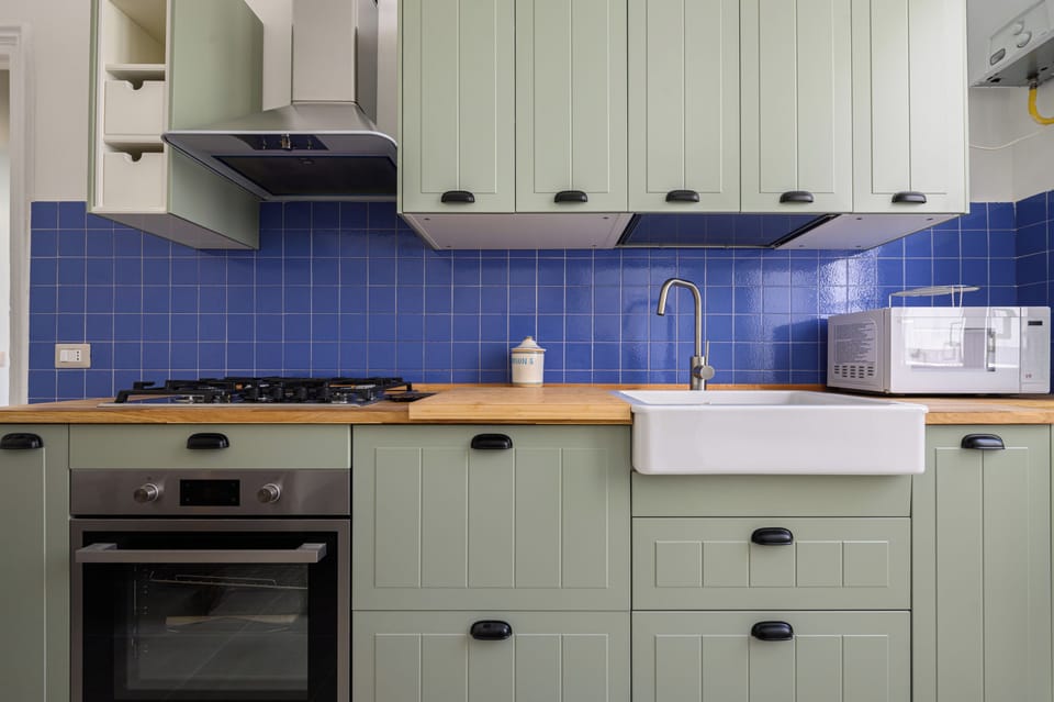 Apartment (2 Bedrooms) | Private kitchen | Espresso maker, microwave, oven, stovetop