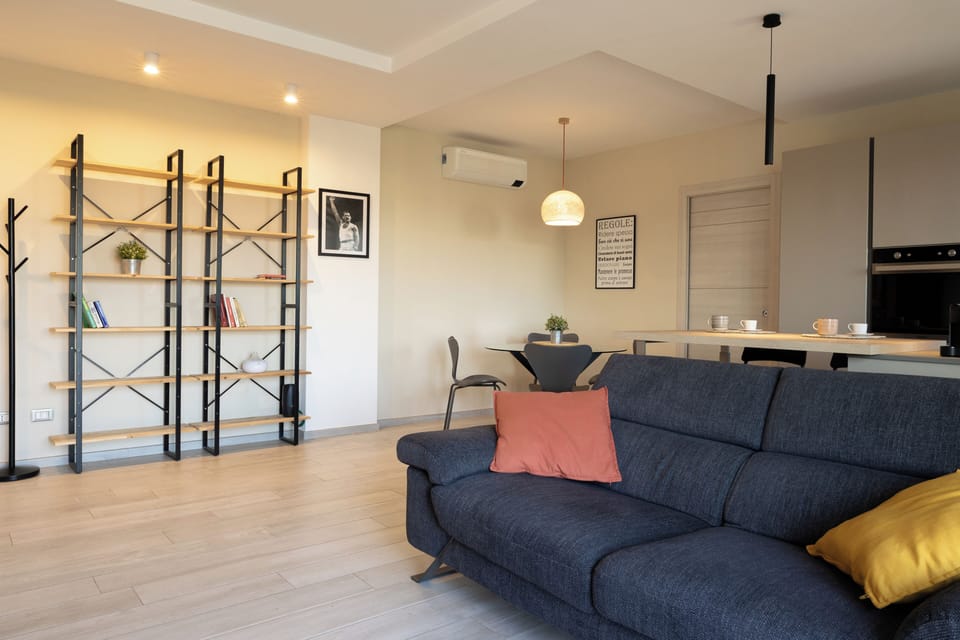 Apartment (1 Bedroom) | Living area