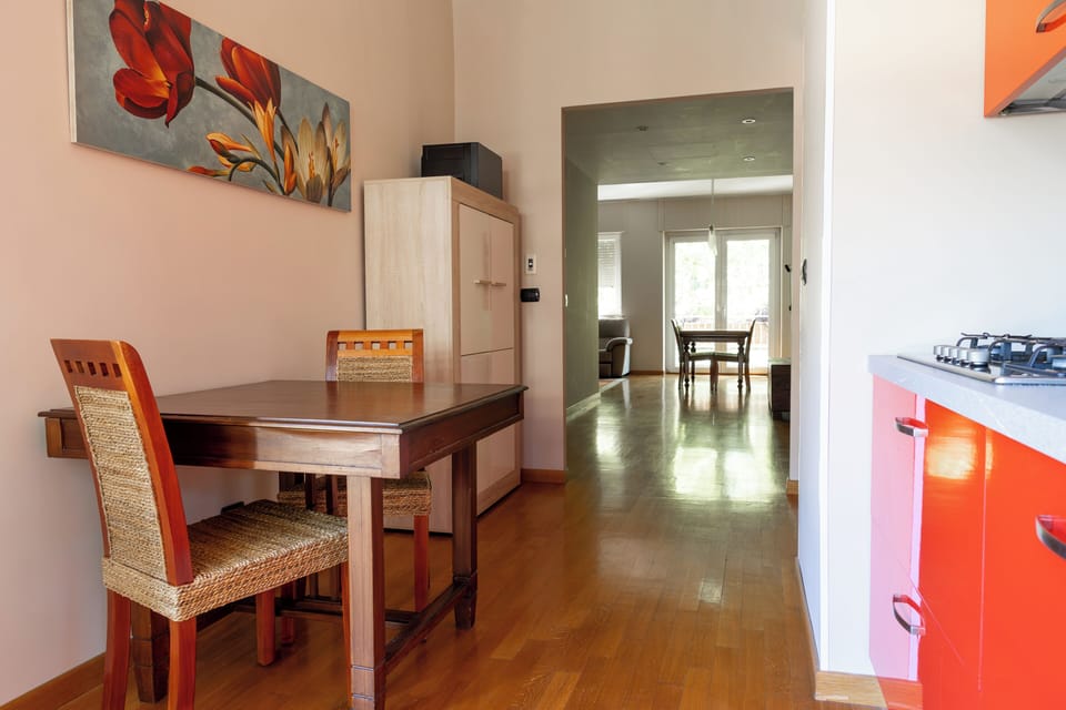 Apartment (2 Bedrooms) | Private kitchen | Microwave, oven, espresso maker, electric kettle