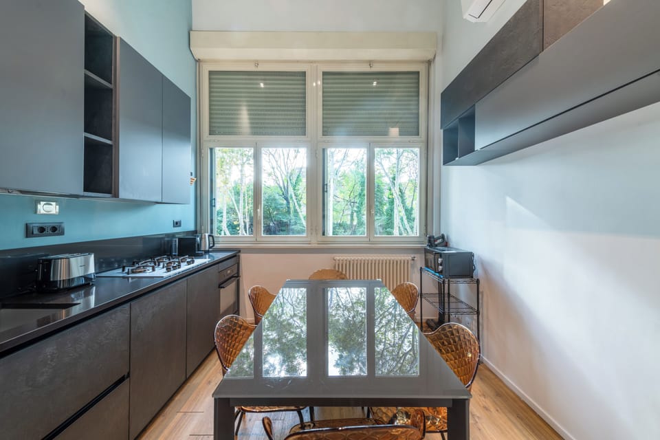 Apartment (3 Bedrooms) | Private kitchen | Espresso maker, microwave, stovetop, dishwasher