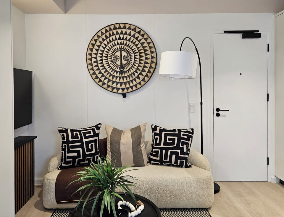 Studio | Living area | 50-inch TV with digital channels