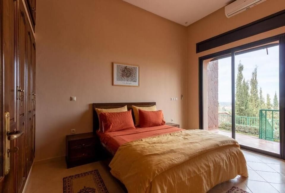 In-room safe, free WiFi