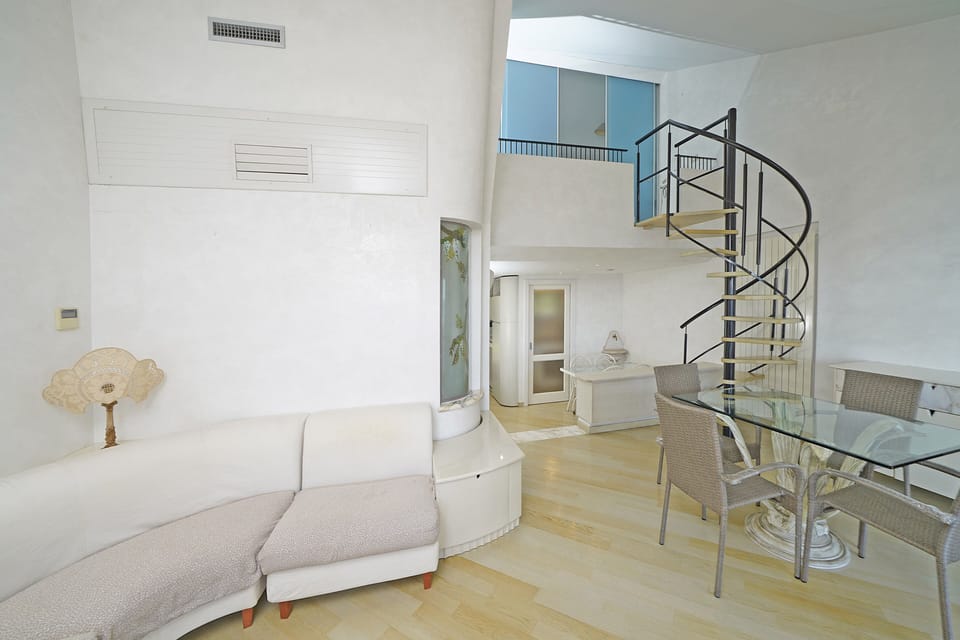 Apartment | Living area