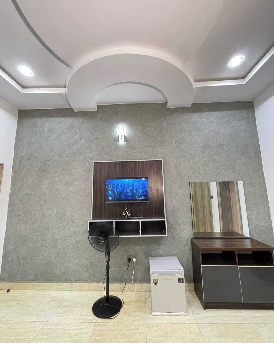 Deluxe Apartment, Balcony, City View | Interior