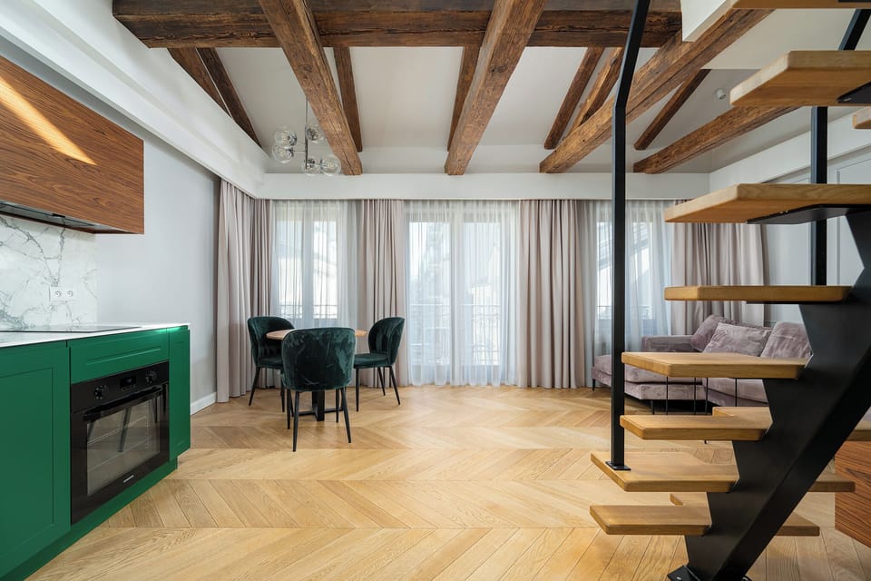 Apartment, Balcony | Living area