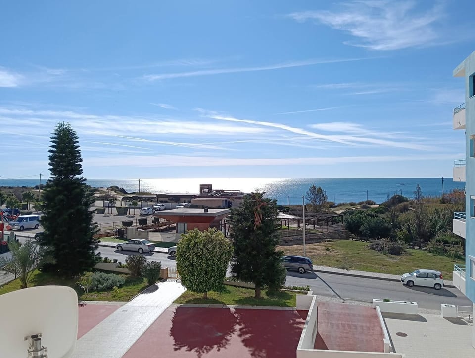 Apartment, 2 Bedrooms, Accessible, Balcony | Property grounds
