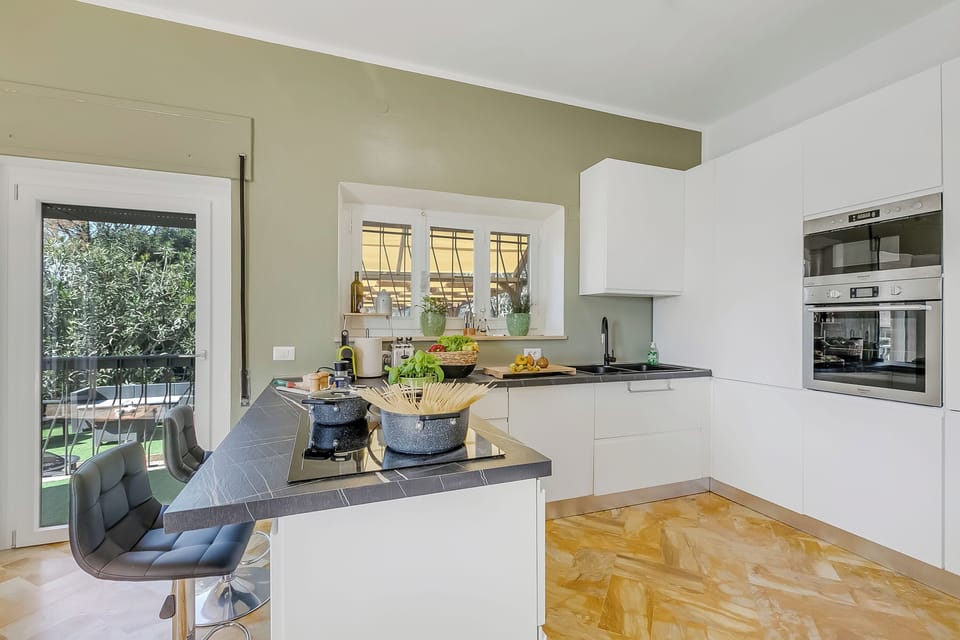 Family House, 4 Bedrooms, Balcony (Villa Talamone With Beautiful Sea) | Private kitchen | Microwave, stovetop, dishwasher, electric kettle