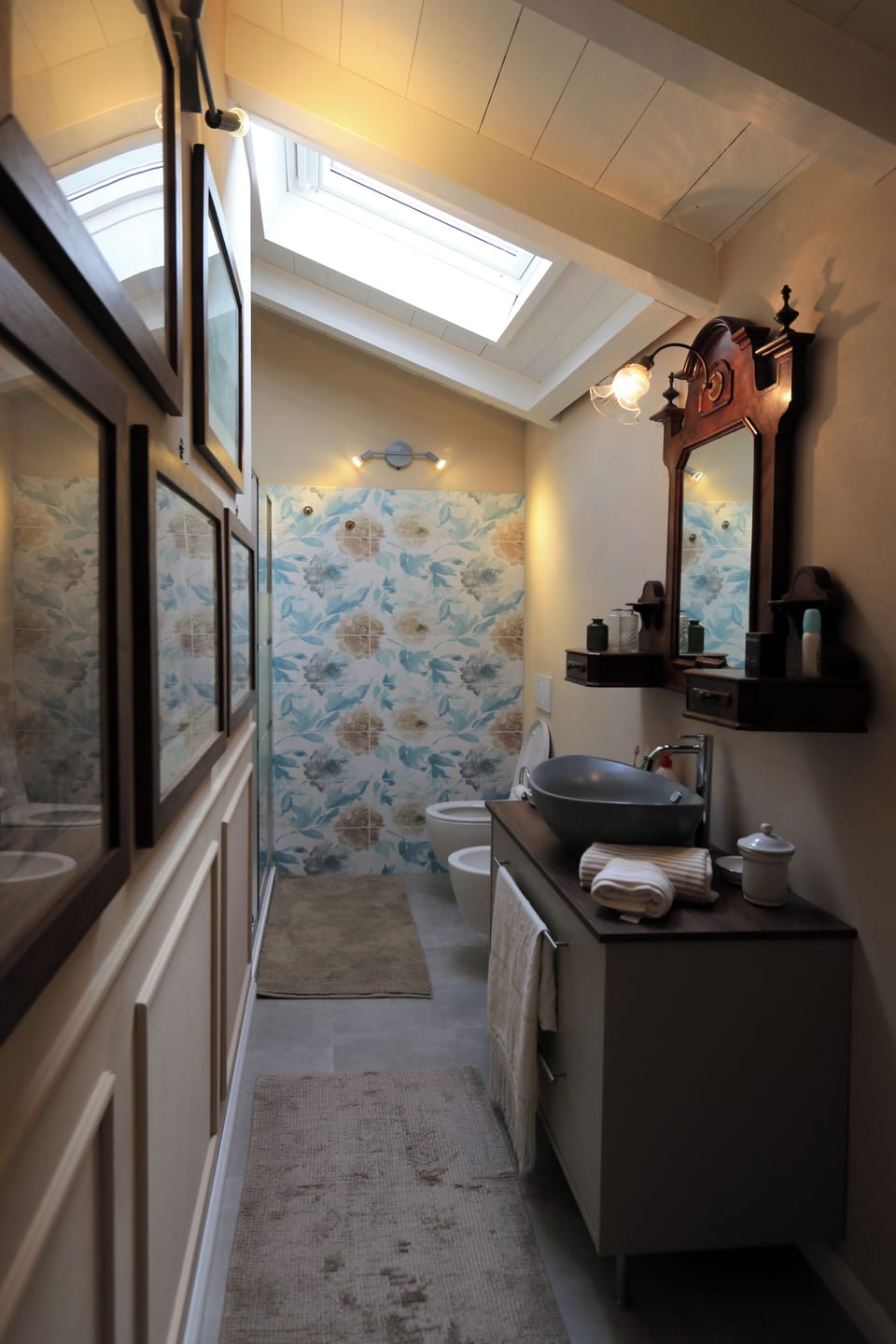 Classic Double or Twin Room, Garden View | Bathroom | Shower, hair dryer, towels, soap