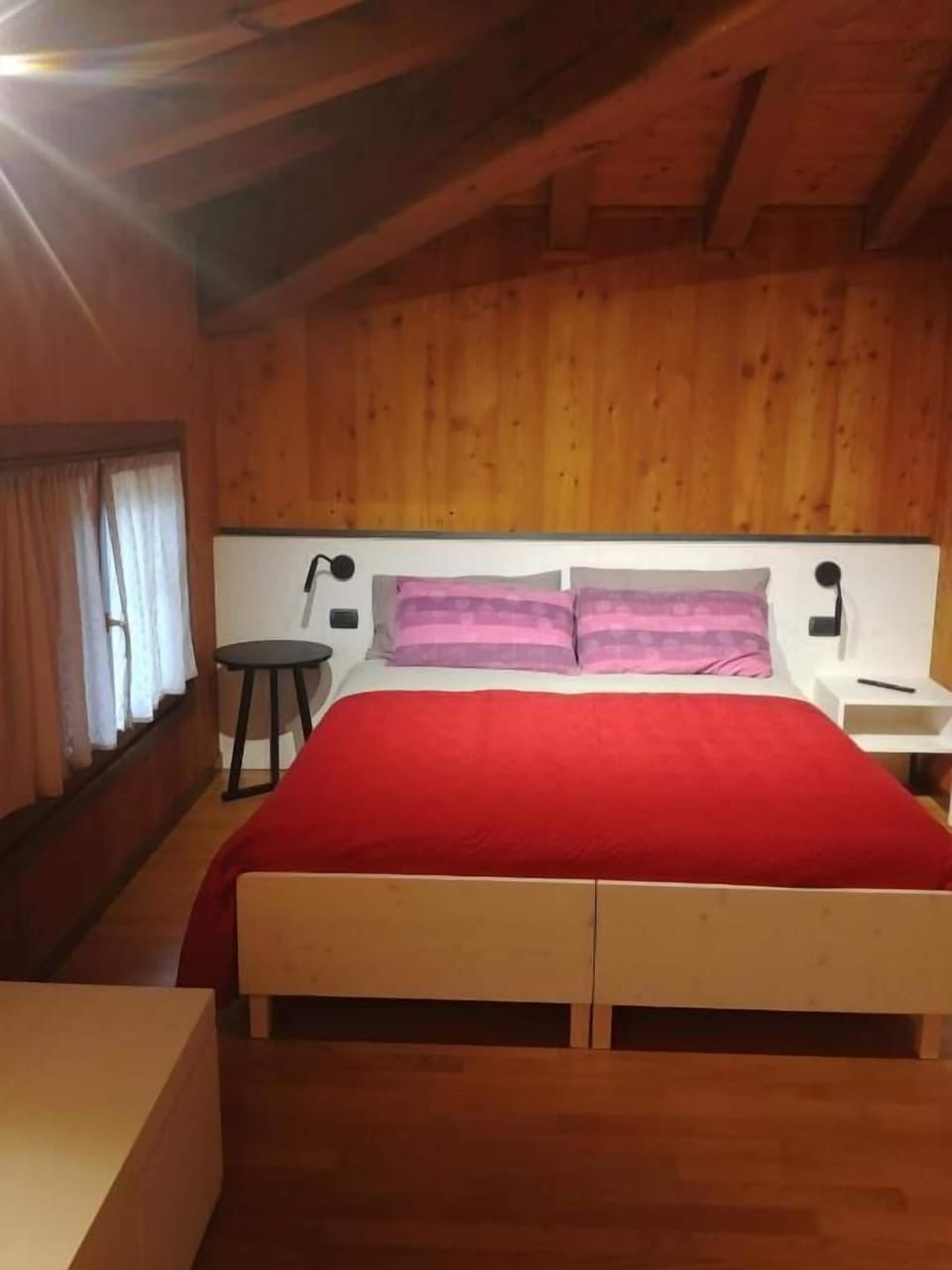 Double Room | Desk, free WiFi