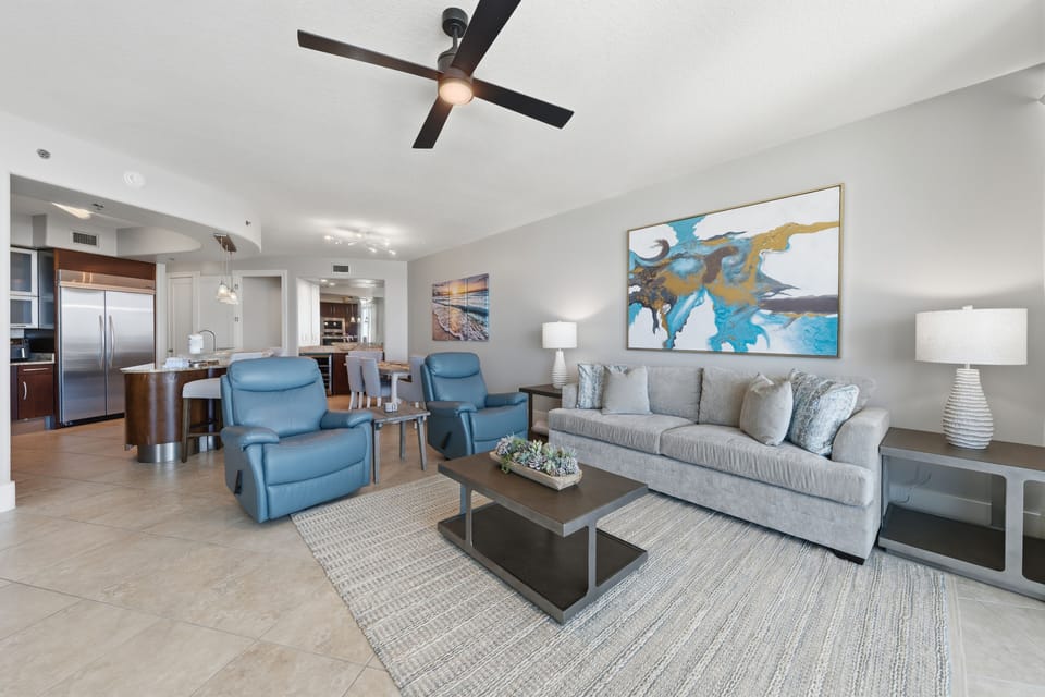 Signature Condo, 2 Bedrooms, Balcony, Bay View | Living room | 40-inch Smart TV with cable channels