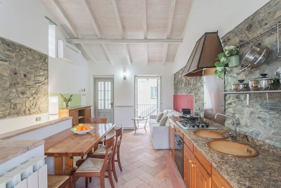Apartment (1 Bedroom) | Private kitchen | Oven, espresso maker, electric kettle, highchair