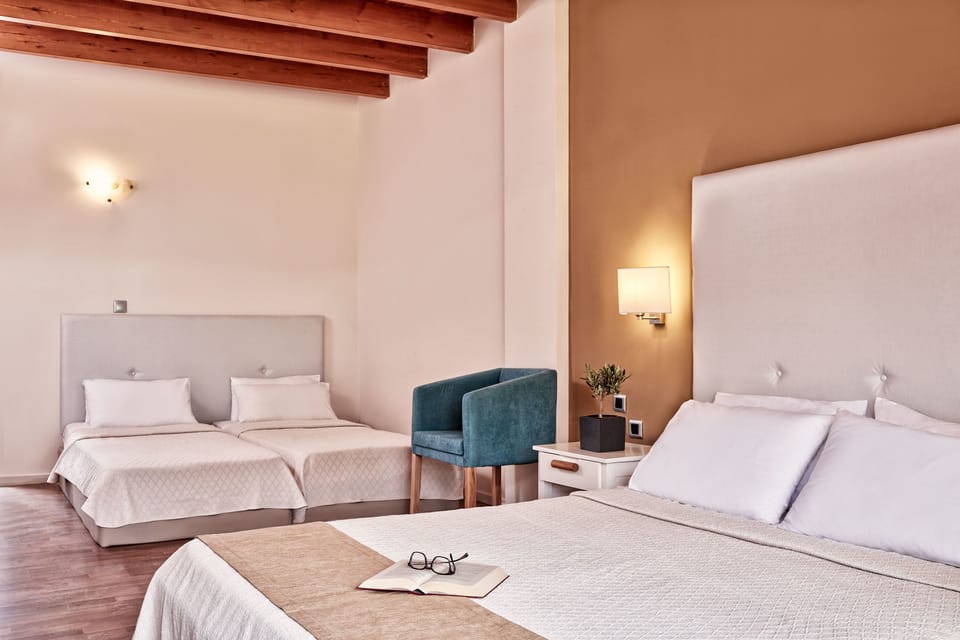 Family Quadruple Room, Garden View | In-room safe, soundproofing, free WiFi, bed sheets