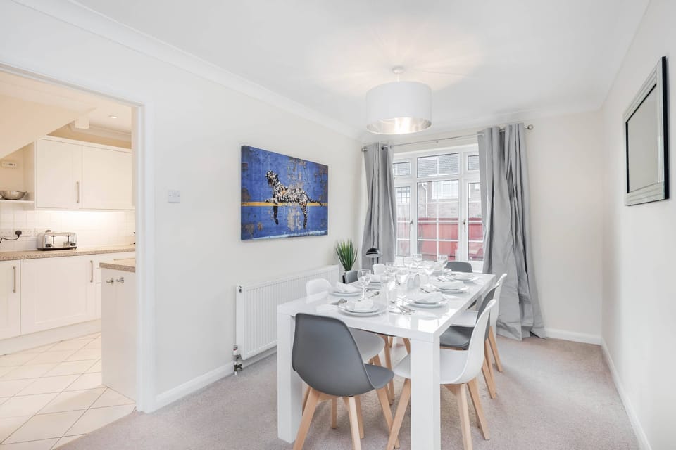 Family House, Patio | Dining room