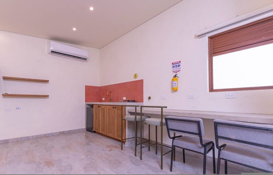 House | 1 bedroom