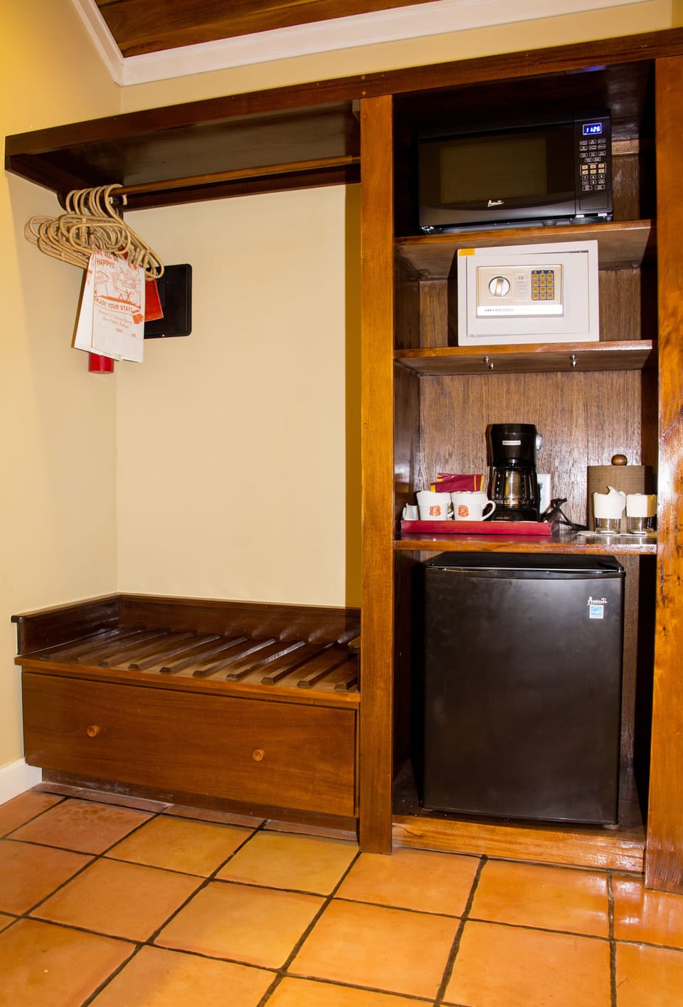 Steve and Becky's Cute Little Hotel - Sister Property Across The Street, 2 Queen Beds | In-room safe, iron/ironing board, free WiFi, bed sheets