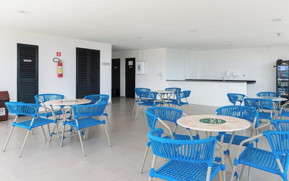 Apartment | Dining