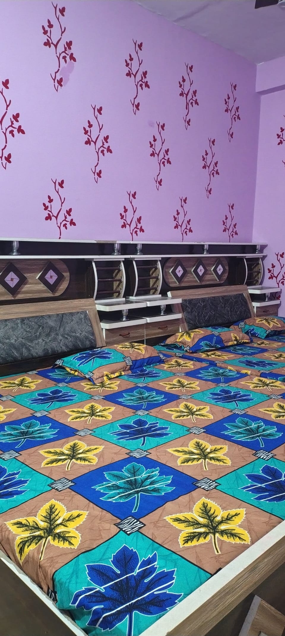 Grand Room | Rollaway beds, free WiFi, bed sheets