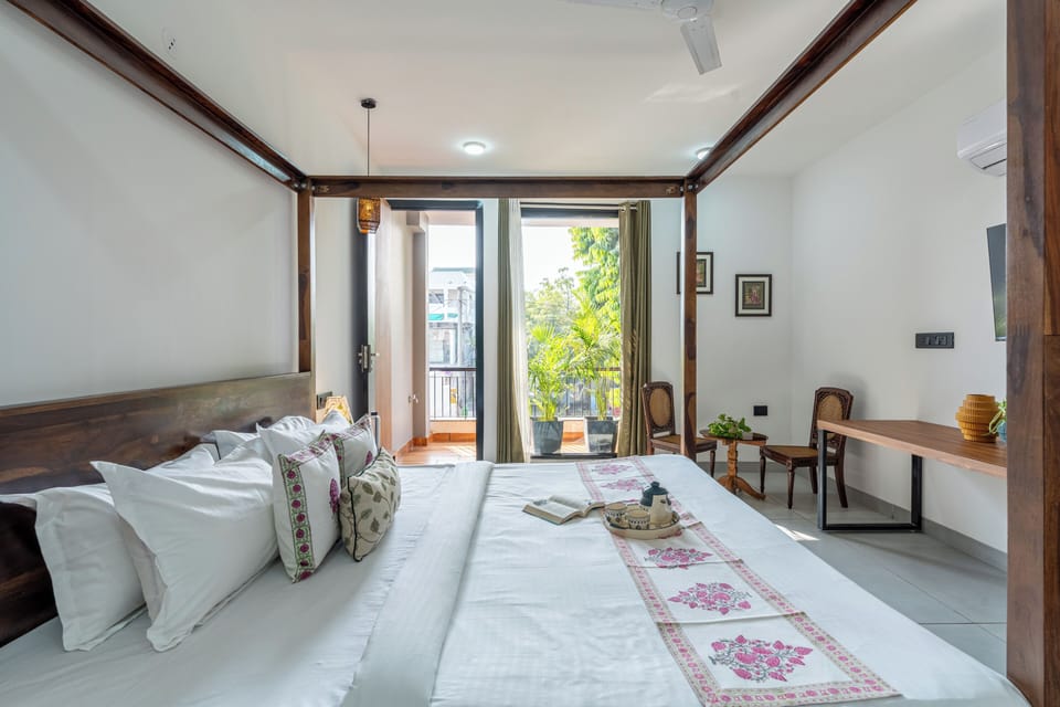 Deluxe Villa, Balcony, City View | In-room safe, iron/ironing board, free WiFi
