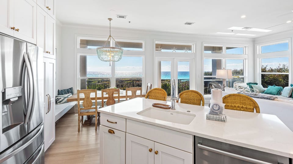 Condo, Multiple Beds, Balcony, Ocean View (Camelot at Nature Way) | Private kitchen