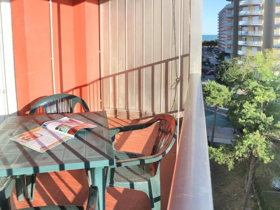 Apartment, 2 Bedrooms, Balcony, City View | Balcony