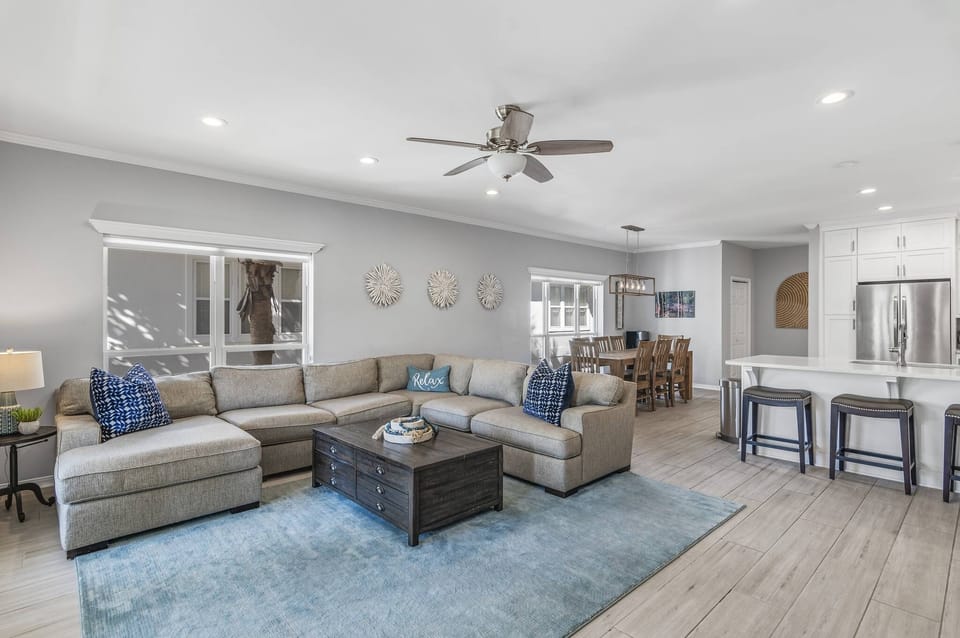 Condo, Multiple Beds, Patio, Pool View (Seagrove By the Sea B) | Living area