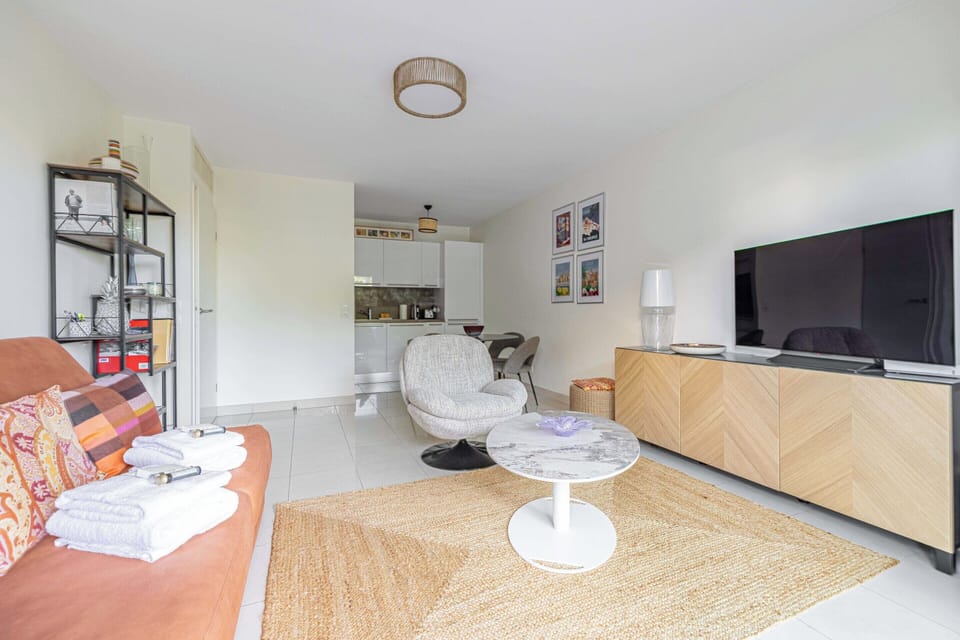 Apartment | Living area