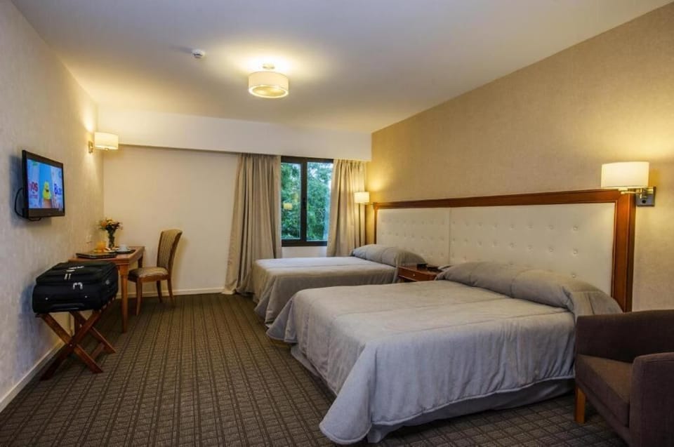 In-room safe, free WiFi, wheelchair access