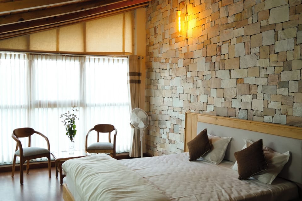 Luxury Suite, Mountain View | Free WiFi, bed sheets