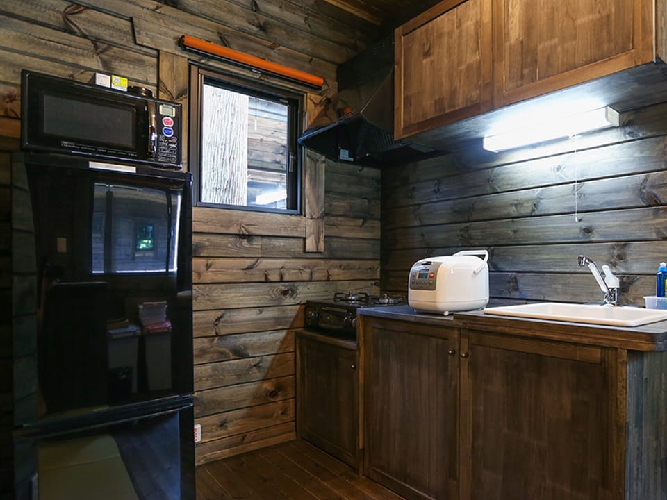 Cottage 2 - Studio with Loft, Smoking | Private kitchen | Fridge, microwave, stovetop, cookware/dishes/utensils