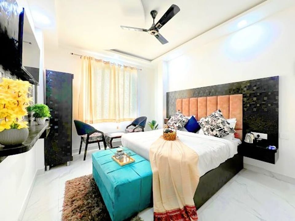 King with City View Room | Free WiFi