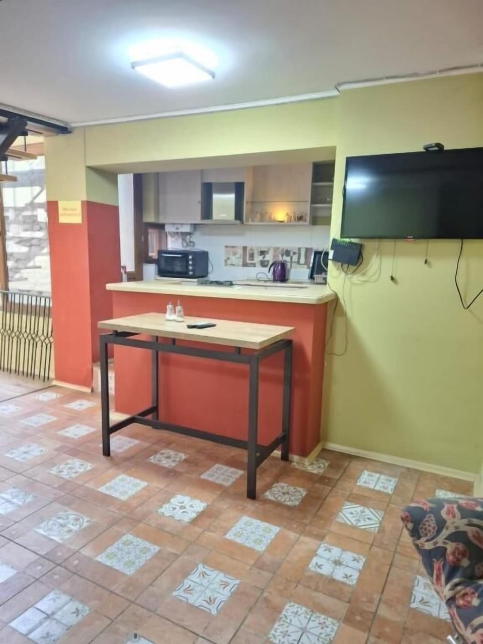 Standard Triple Room, Lanai, Courtyard View | Interior