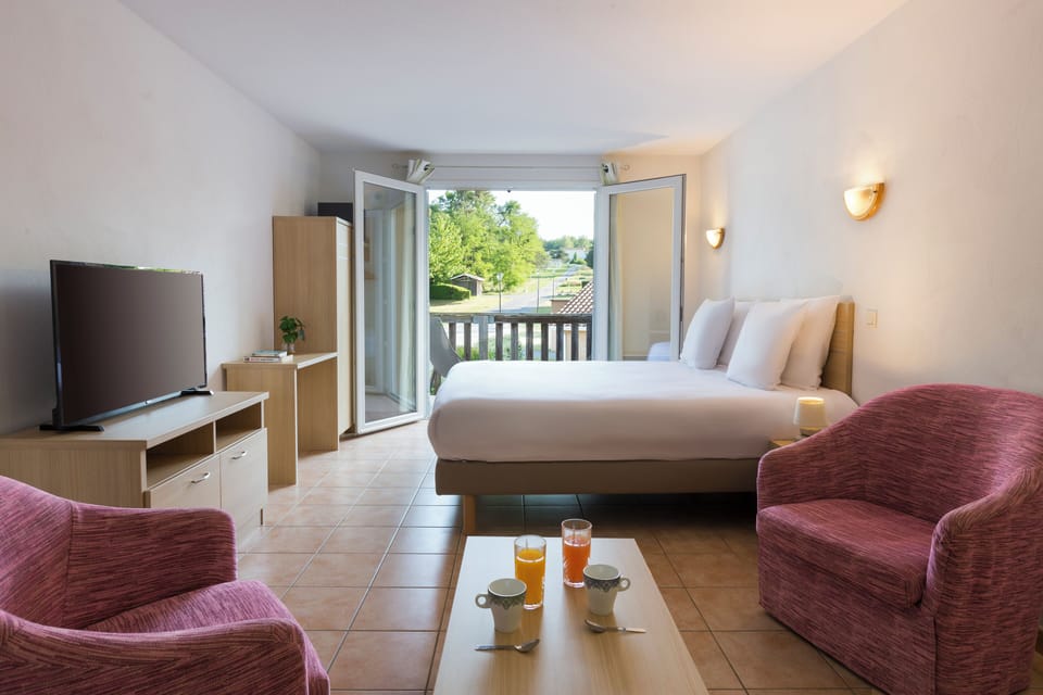 In-room safe, free WiFi