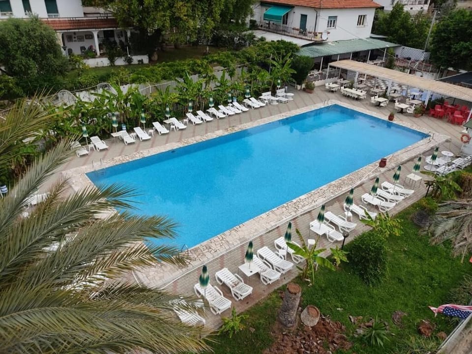 Seasonal outdoor pool