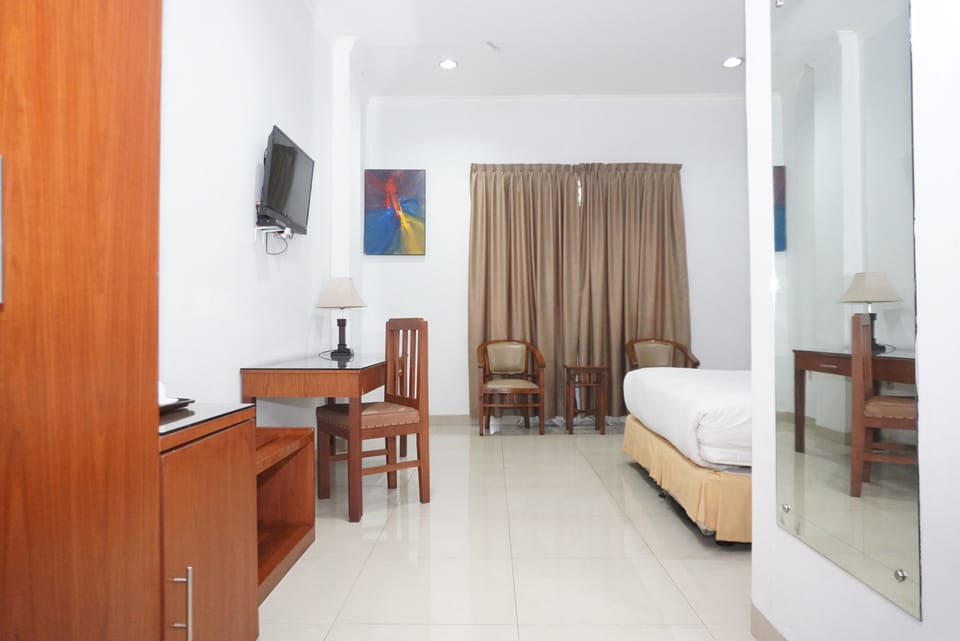 Deluxe Double Room | Desk, laptop workspace, WiFi (free)