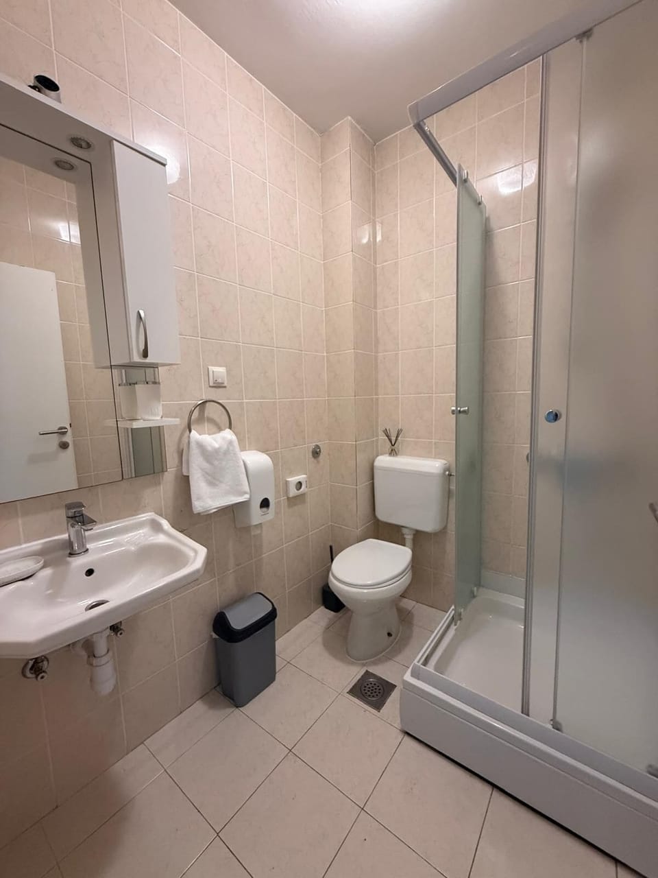 Standard Double Room, Balcony, Partial Sea View | Bathroom | Shower, hair dryer, towels, soap