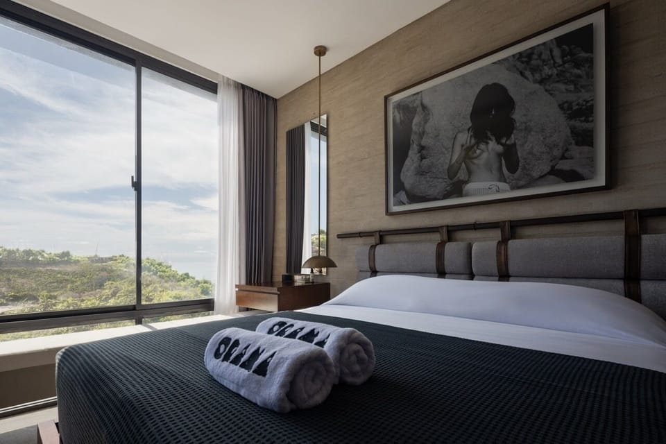 Deluxe Suite, Balcony, Ocean View | Premium bedding, Select Comfort beds, minibar, in-room safe