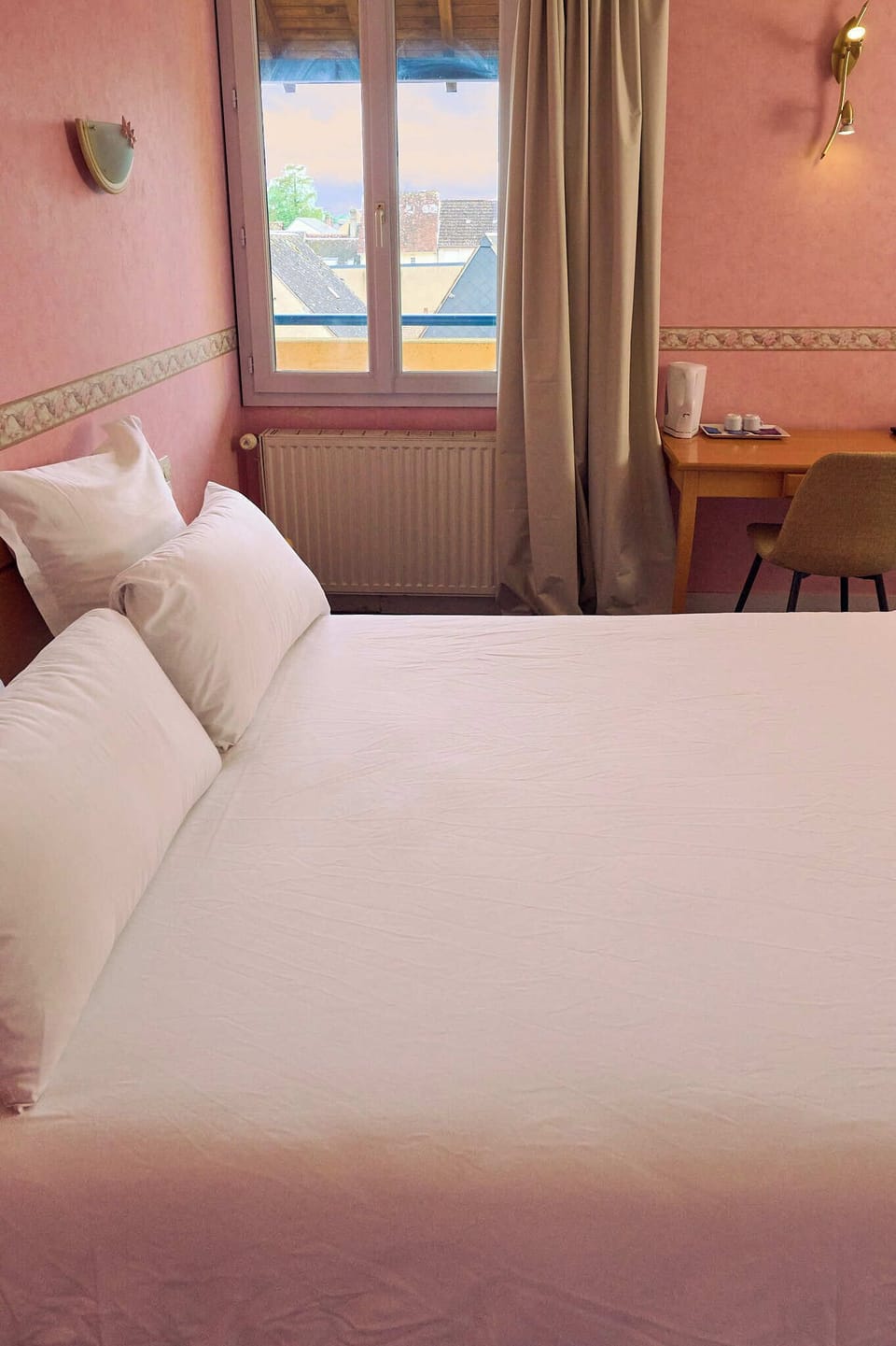 Superior Double Room | Free WiFi, bed sheets