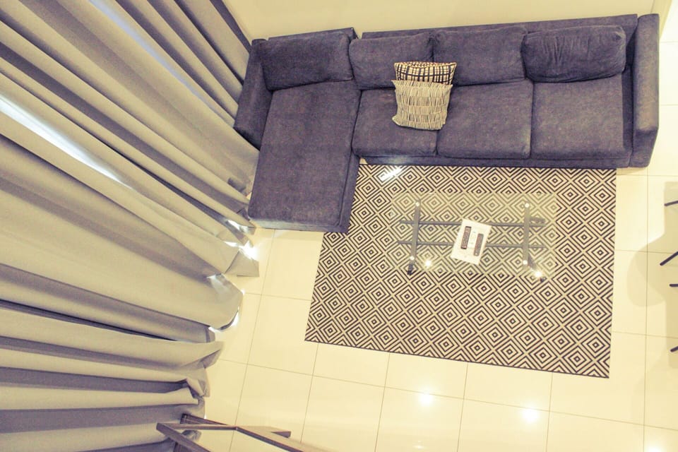 Deluxe Apartment, Garden View | Interior