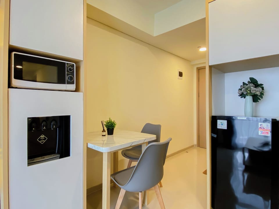 Standard Apartment | Dining room